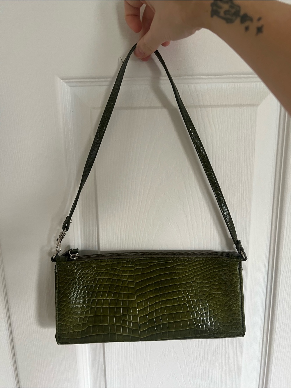Olive Croc-Embossed Shoulder Bag